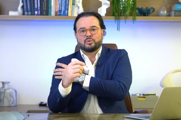 Quem é o médico condenado após “cirurgia X-Tudo” em paciente de SC