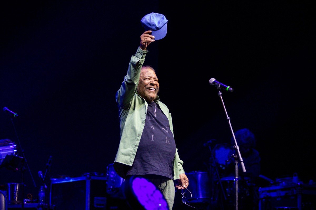 martinho-da-vila-transforma-estilo-brasil-em-memoravel-roda-de-samba