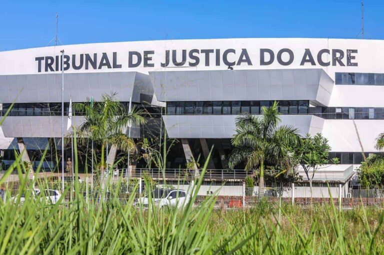 Justiça obriga Estado e Prefeitura a pagar clínica particular para dependente químico; multa é de R$ 1 mil por dia