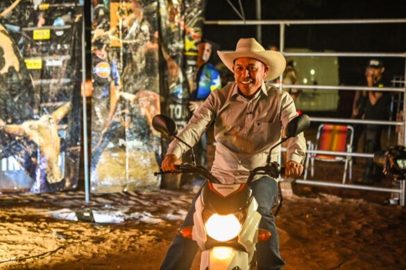 WhatsApp Image 2025-10-06 at 23.25.41 (1)