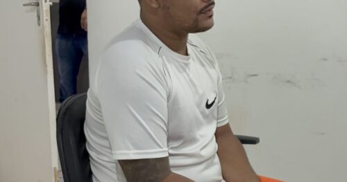 Preso há 11 anos no Acre, jovem supera desafios e conclui ensino médio e curso de Teologia Preso há 11 anos no Acre, jovem supera desafios e conclui ensino médio e curso de Teologia