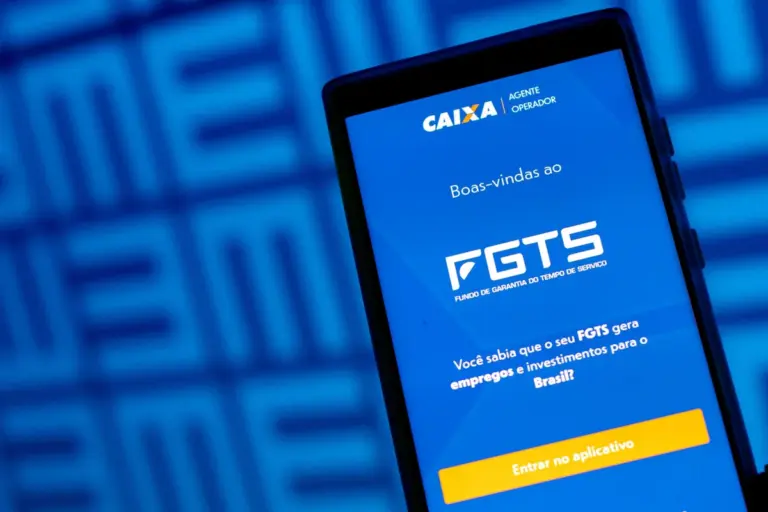 Mudanças no FGTS: saque-aniversário do FGTS terá teto de R$ 500 e limite de cinco antecipações