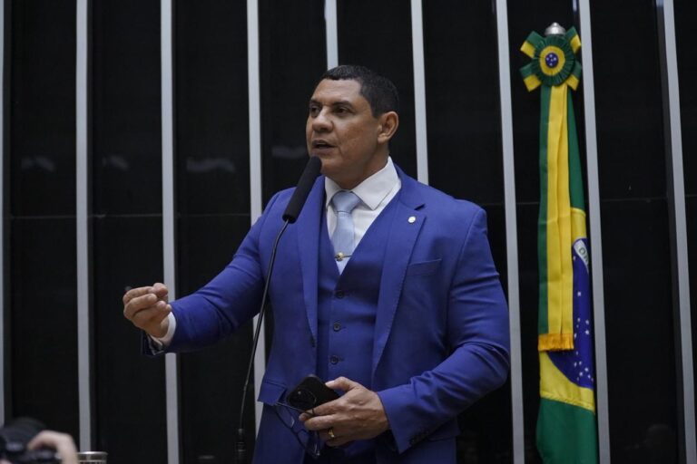 Coronel Ulysses é destaque com PL que endurece penas para crimes contra agentes de segurança