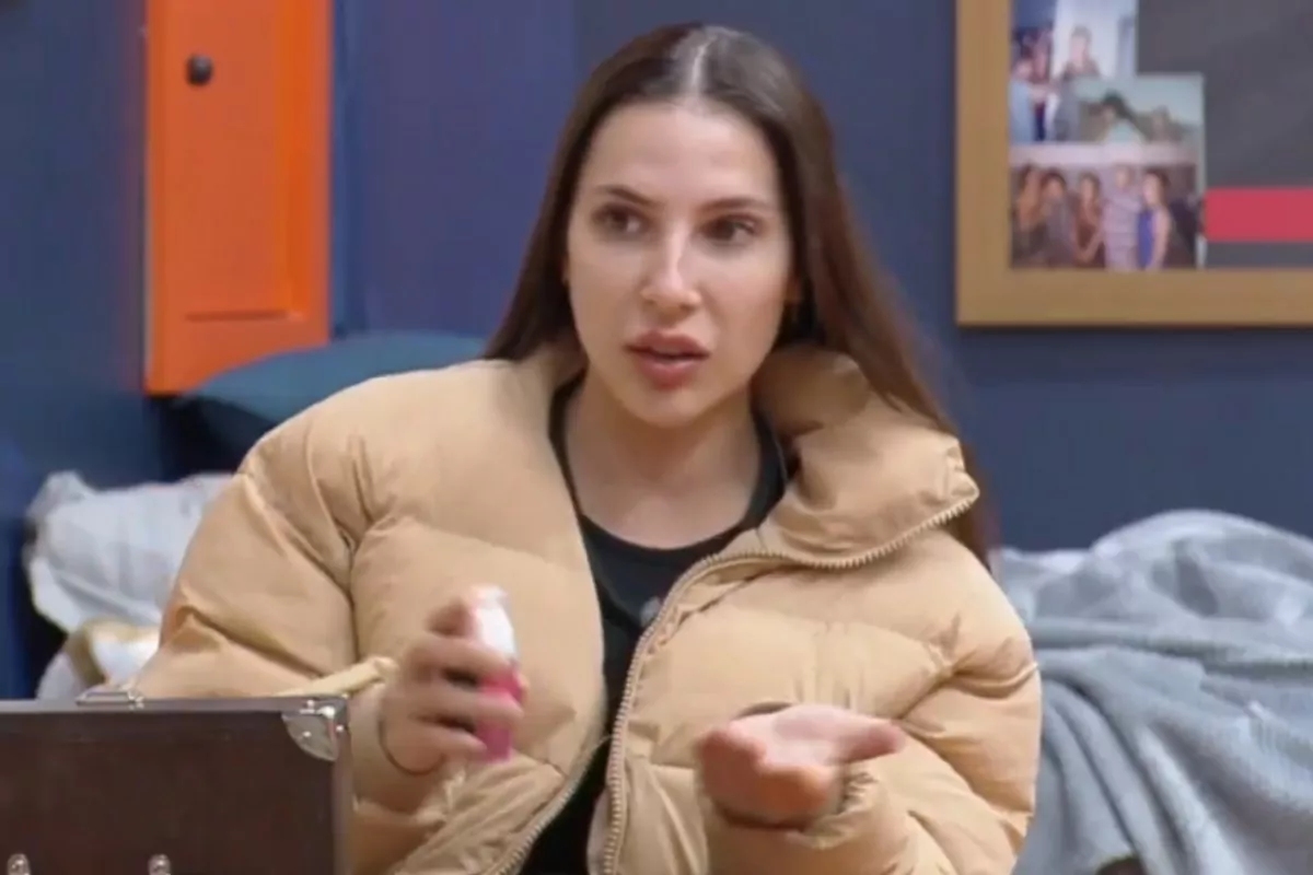 veja-como-foi-o-anuncio-da-expulsao-de-martina-em-a-fazenda-17