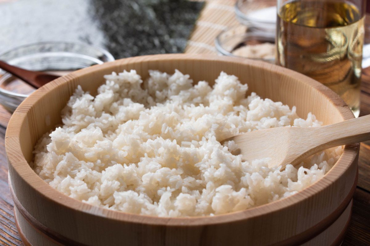 sobrou-arroz?-prepare-uma-refeicao-saborosa-em-uma-panela-so