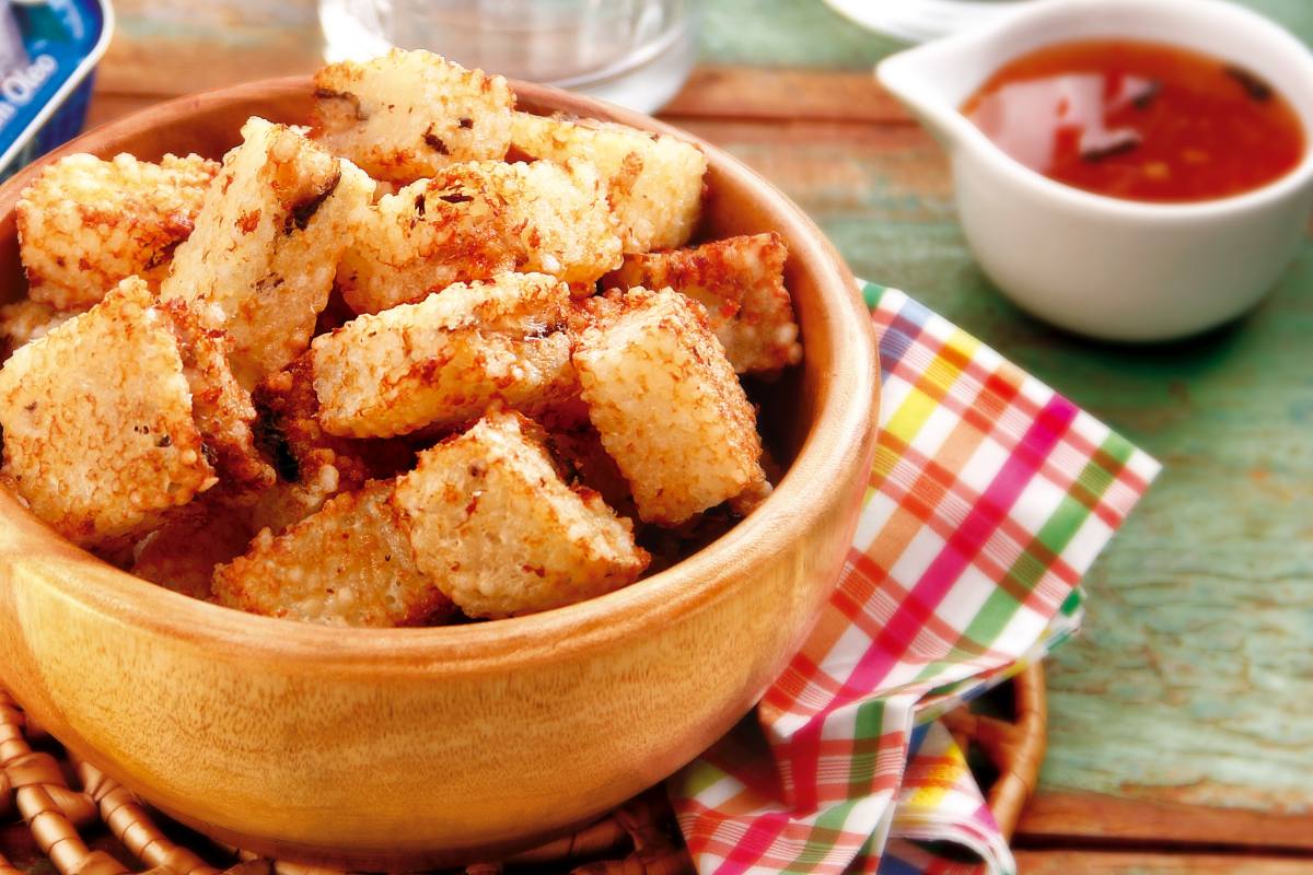faca-salgadinho-de-tapioca-crocante-com-apenas-4-ingredientes