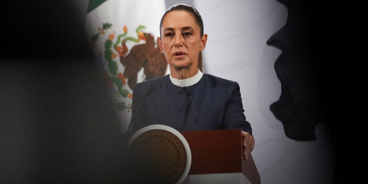 presidente-mexicana-e-vitima-de-assedio-nas-ruas-da-cidade-do-mexico