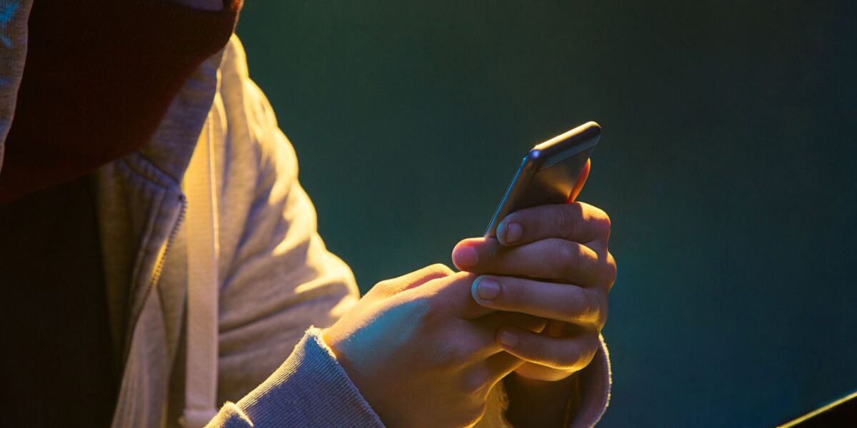 sp:-policia-envia-mensagem-para-mil-celulares-com-queixa-de-roubo