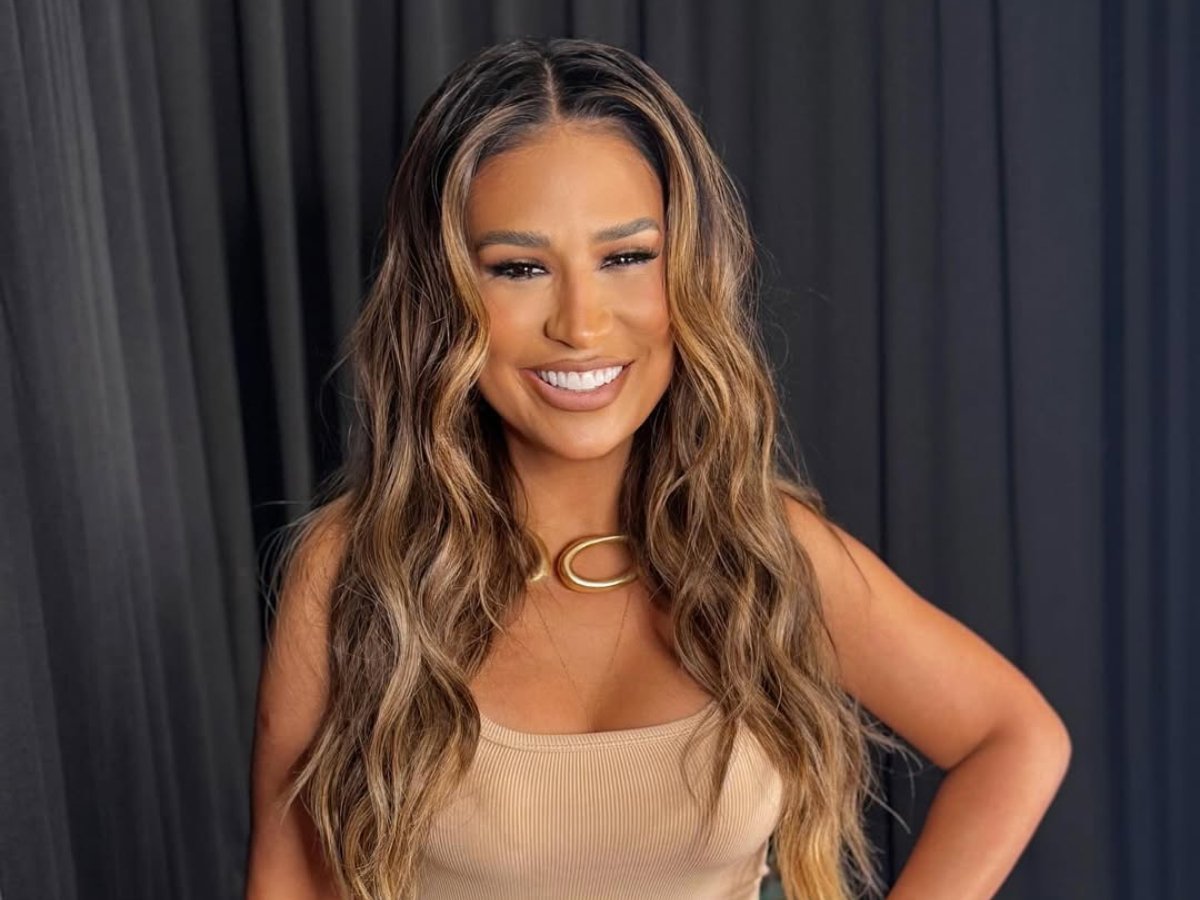 “coleguinha-de-carteirinha”:-simone-mendes-vai-levar-fas-para-conhecer-sua-mansao