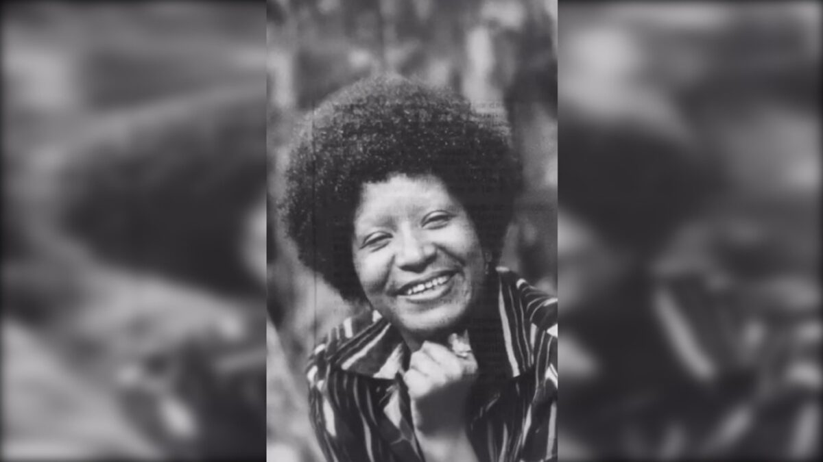 unb-concede-titulo-de-doutora-honoris-causa-a-escritora-lelia-gonzalez