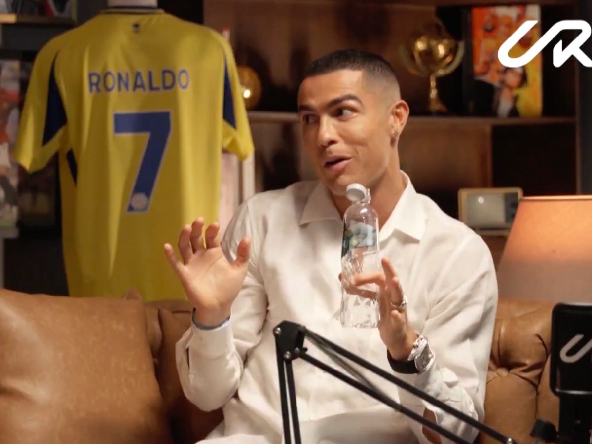 cristiano-ronaldo-se-compara-a-david-beckham-e-diz:-“nao-sou-normal,-sou-perfeito”