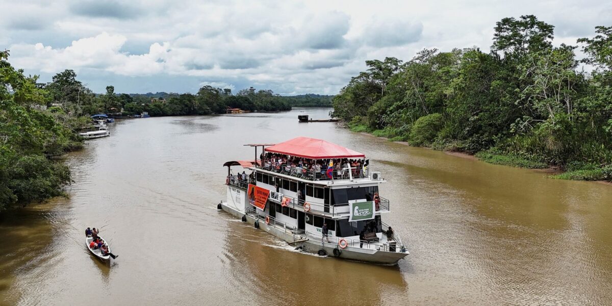 flotilha-yaku-mama-chega-a-cop30-com-demandas-de-povos-indigenas