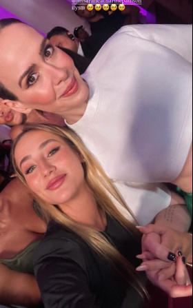 Bruna Griphao se derrete por Sarah Paulson e revela novos rumos na carreira