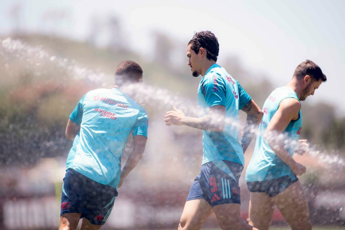 vai-estar-na-final?-pedro-evolui-em-recuperacao-e-participa-de-treino-do-flamengo