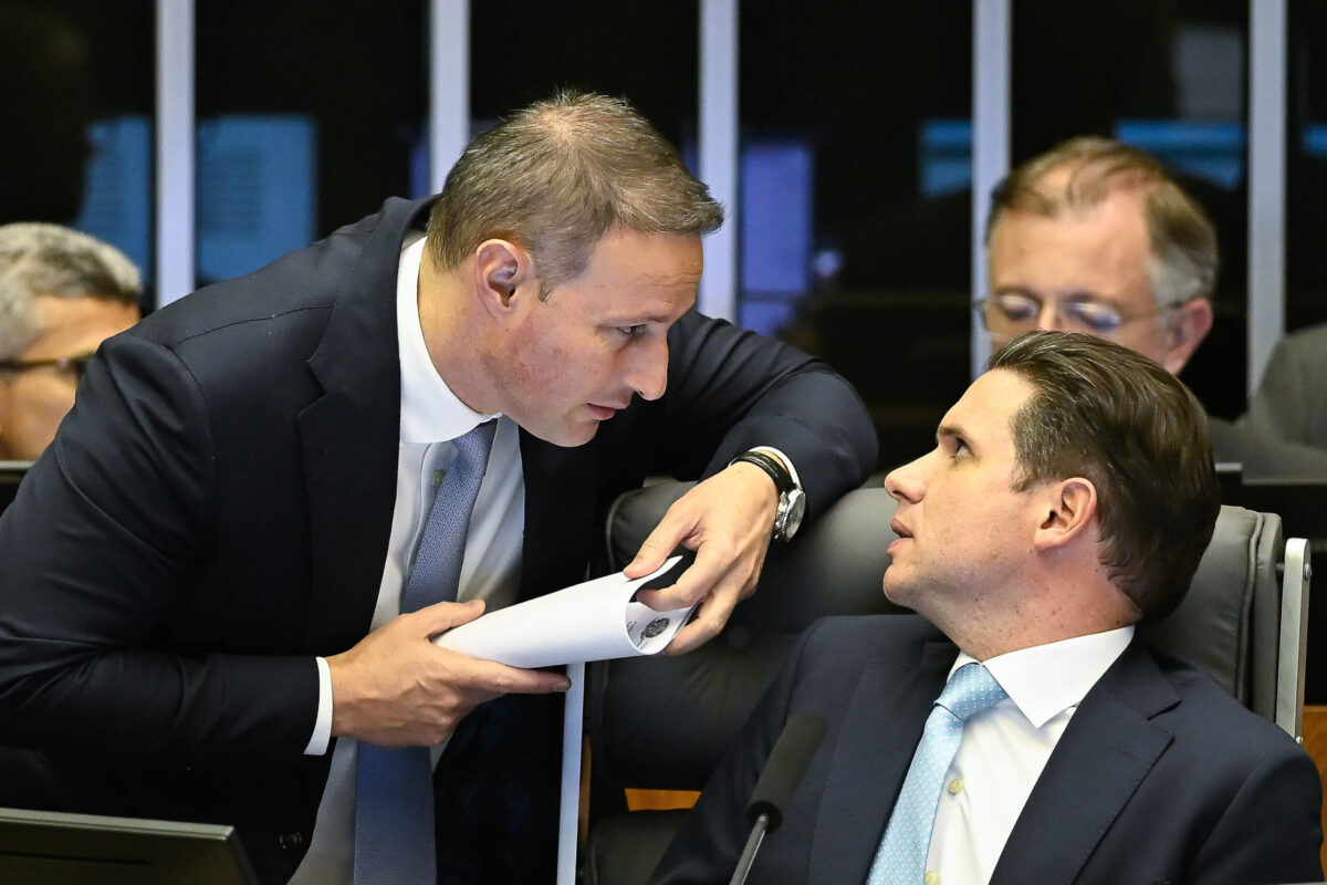 pressionado-por-governadores,-motta-adia-votacao-do-pl-antifaccao