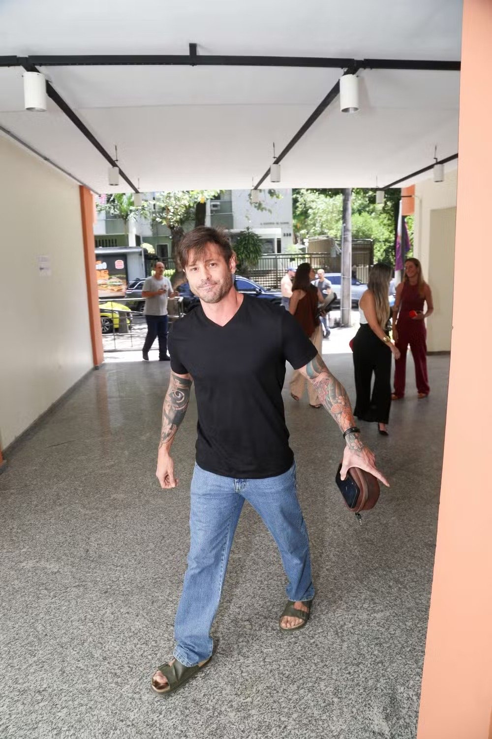 Dado Dolabella denuncia ex-namorada por perseguição após ser acusado de agressão