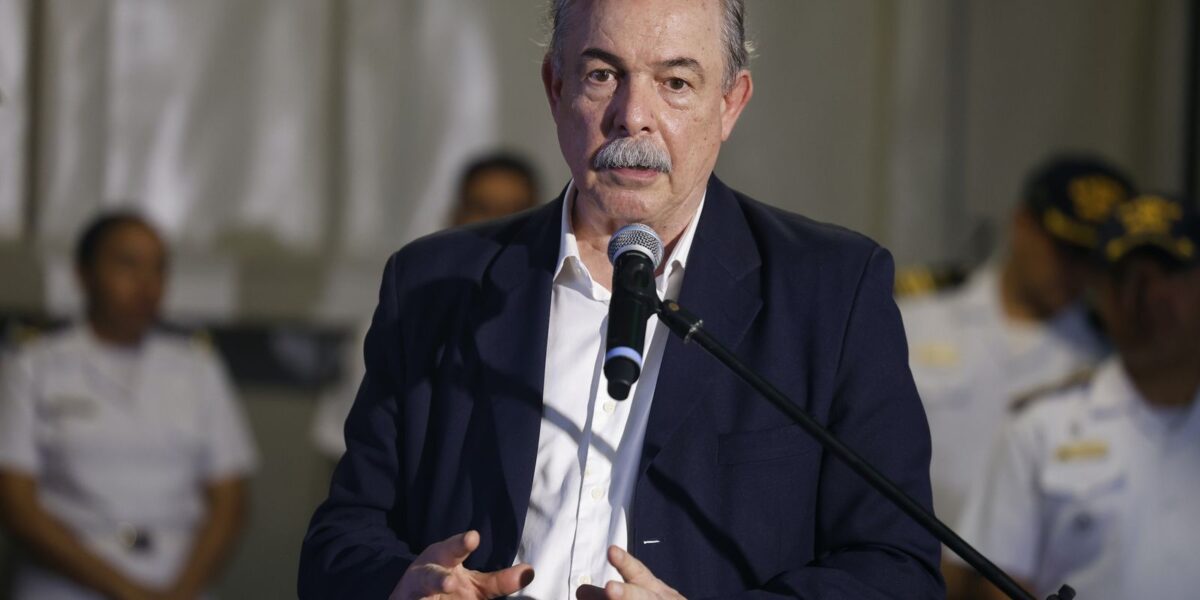 marinha-e-bndes-apresentam-projeto-para-situacoes-emergenciais