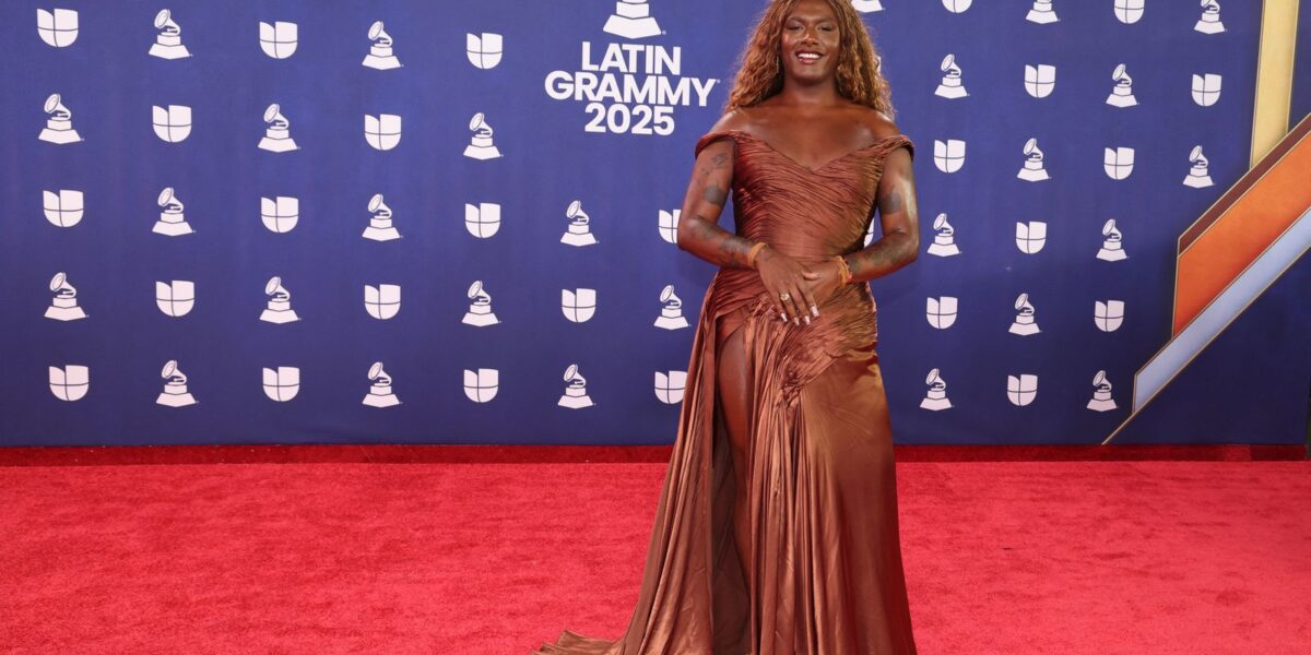liniker-leva-tres-premios-e-e-destaque-no-grammy-2025