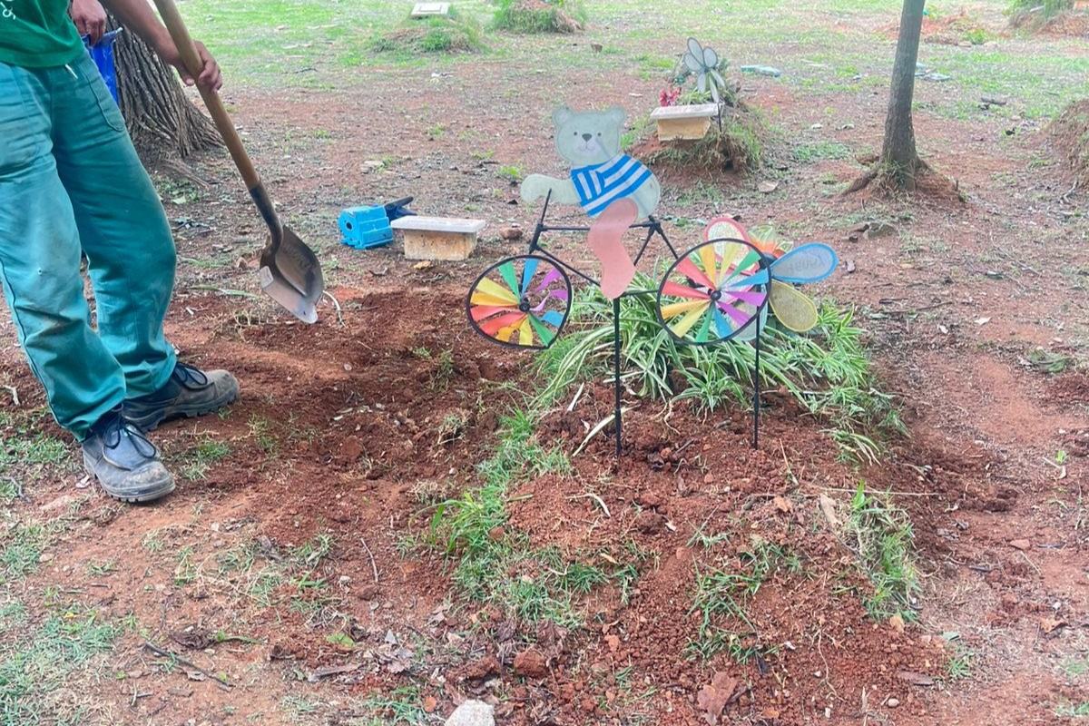 cemiterio-perde-cova-de-bebe-e-familia-se-desespera-em-exumacao