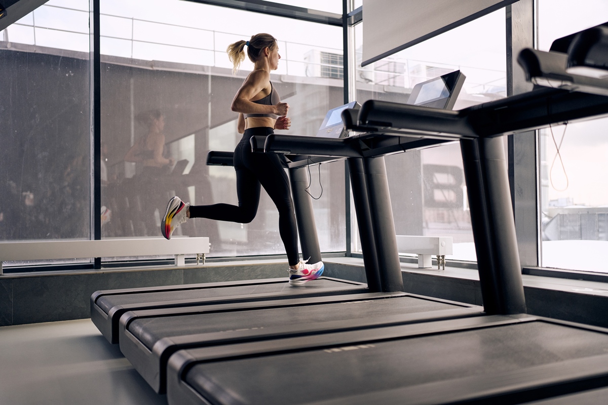 correr-na-esteira-ou-na-rua?-entenda-as-vantagens-e-prejuizos