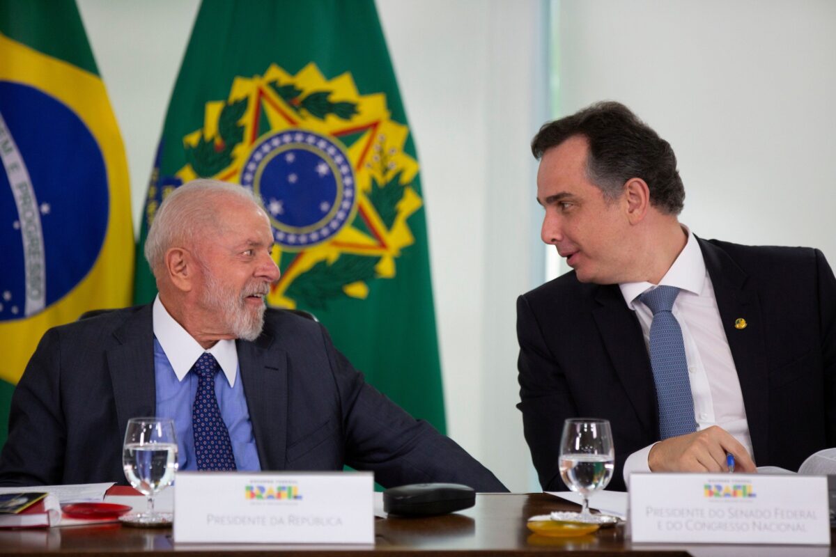 preterido-no-stf,-pacheco-avisa-a-lula-que-nao-disputara-minas-em-2026