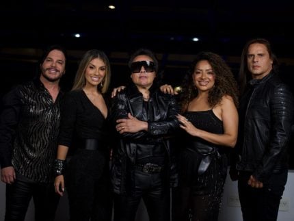 o-bom-filho-a-casa-torna:-marlus-viana-volta-com-tudo-como-vocalista-da-calcinha-preta