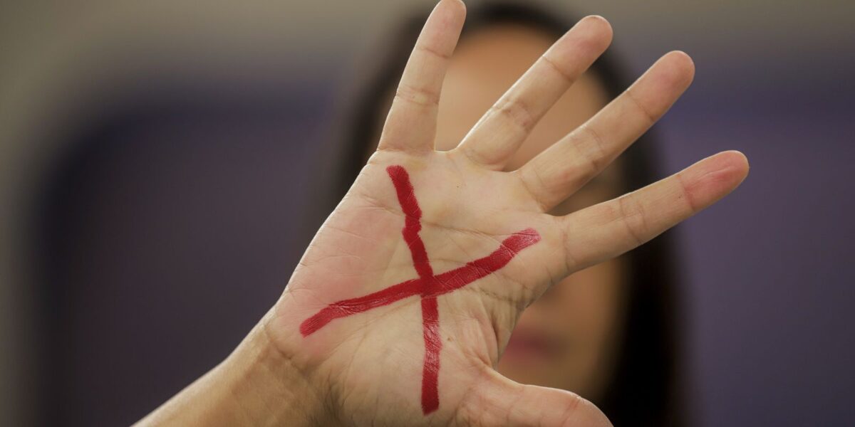 mais-de-70%-das-agressoes-contra-mulheres-tem-testemunhas,-diz-estudo