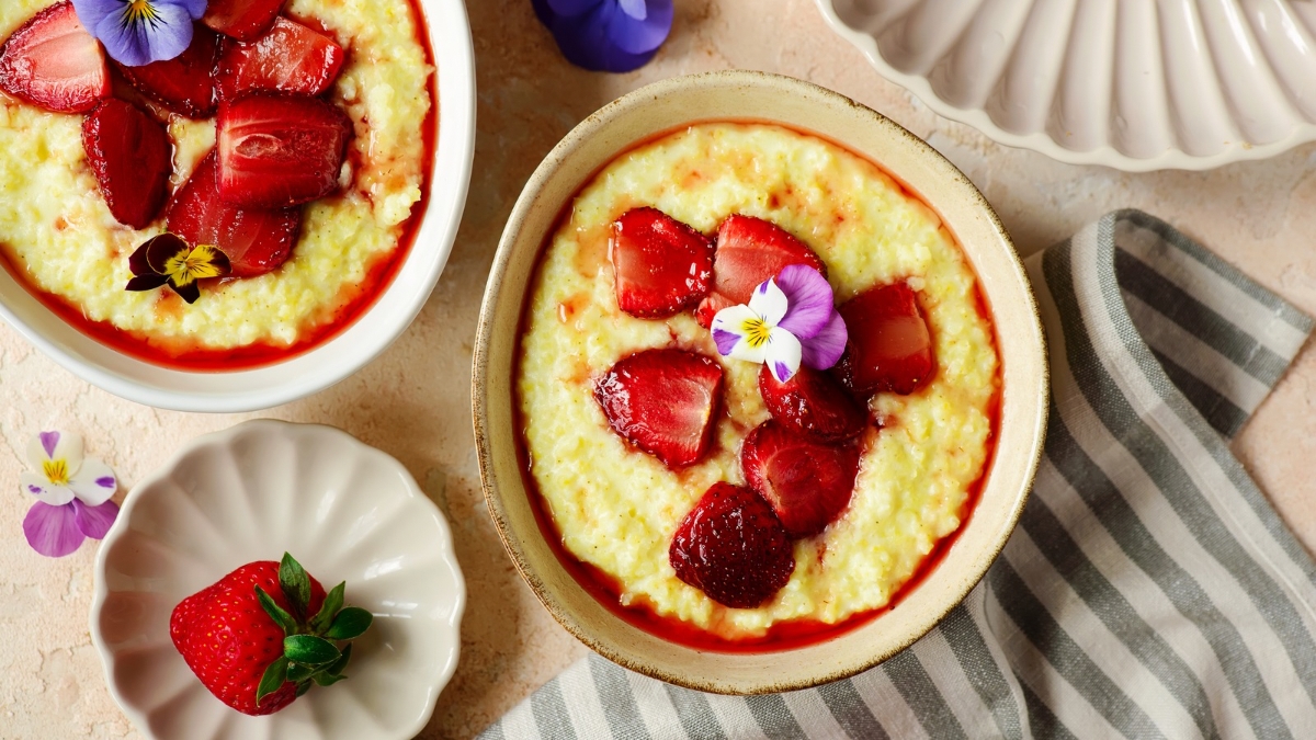 bombom-de-morango-na-travessa-com-leite-ninho-vai-virar-hit-no-natal