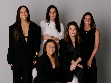 sabrina-e-karina-sato-se-tornam-socias-do-camarote-no1-e-fortalecem-presenca-no-carnaval