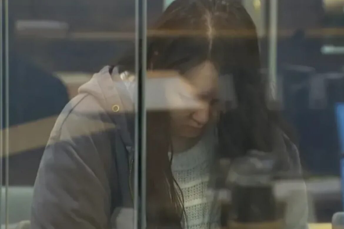 mae-e-condenada-a-prisao-perpetua-por-matar-filhos-e-guardar-corpos-em-malas