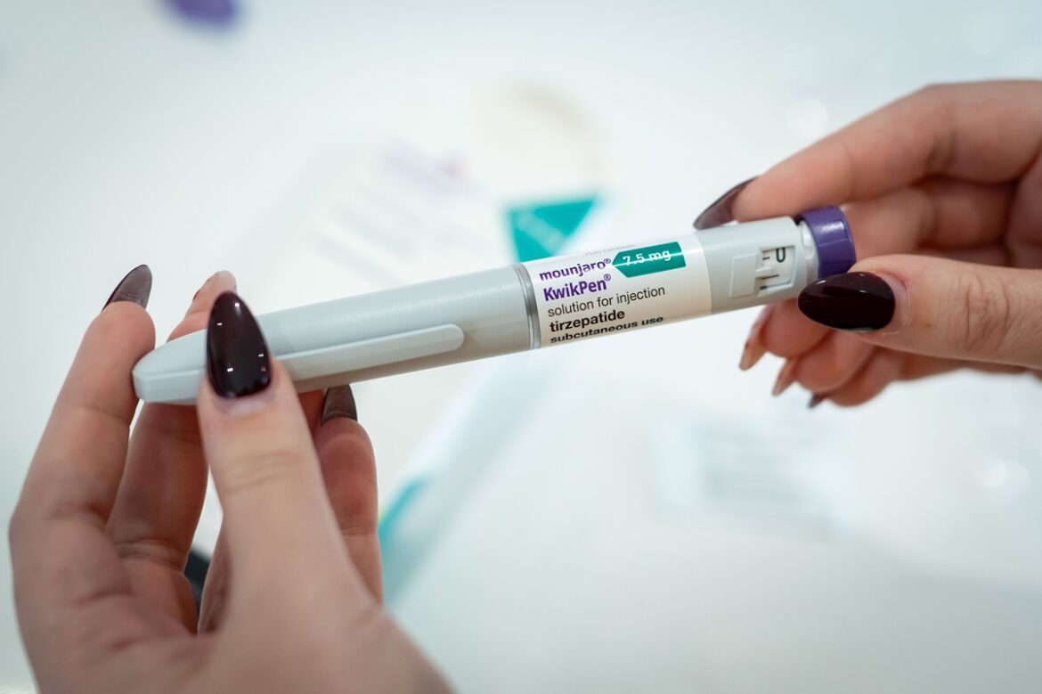 beneficios-a-saude-se-perdem-apos-parar-uso-do-mounjaro,-diz-estudo
