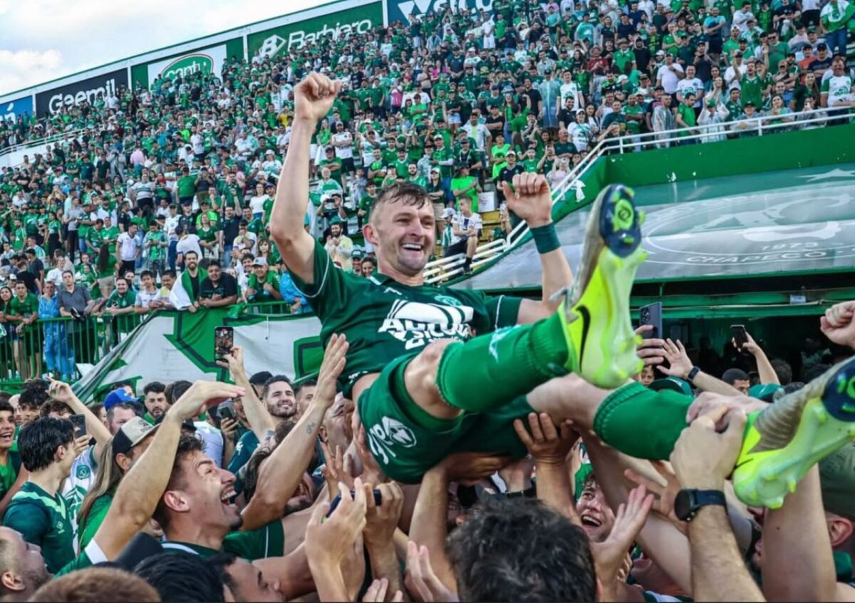 imprensa-internacional-repercute-acesso-da-chapecoense-a-serie-a