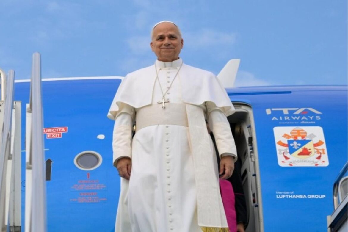 papa-inicia-viagem-internacional-com-seis-dias-de-visita-a-turquia