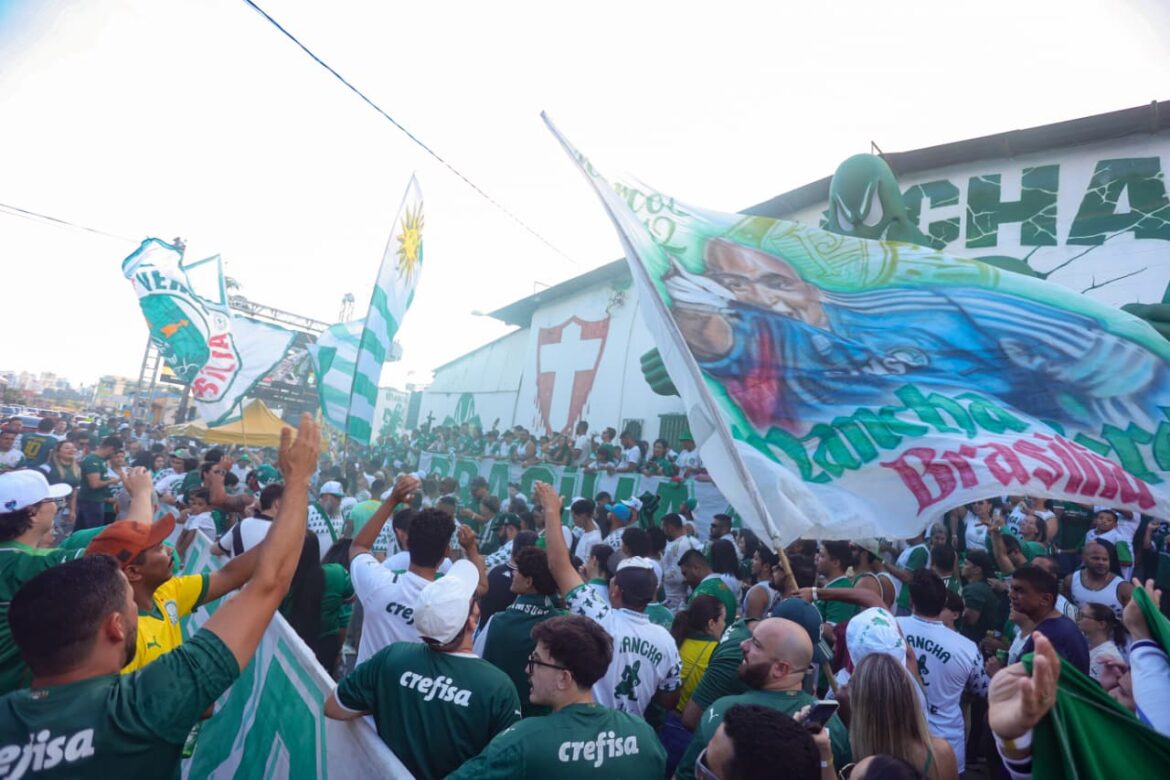 torcedores-acompanham-final-da-libertadores-no-df