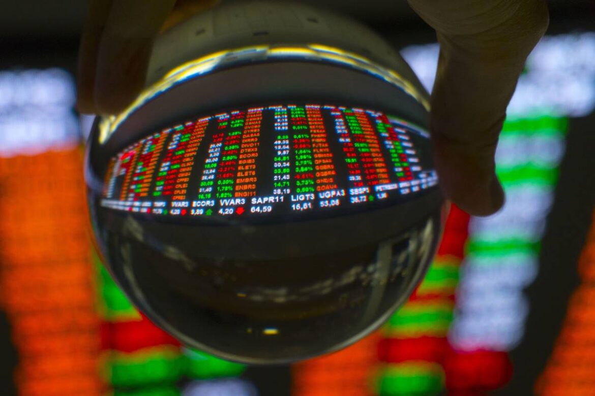 bolsa-sem-freio?-ibovespa-tem-mes-de-recordes-e-ja-mira-160-mil-pontos