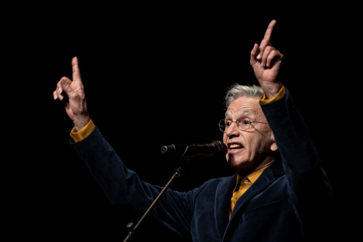 “london,-london”:-o-retrato-de-caetano-veloso-no-exilio