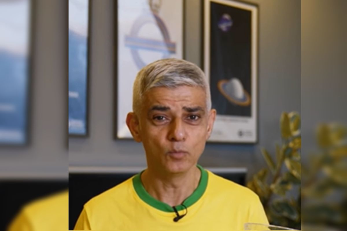 apos-criticas,-prefeito-de-londres-bebe-guarana-de-novo.-veja-reacao