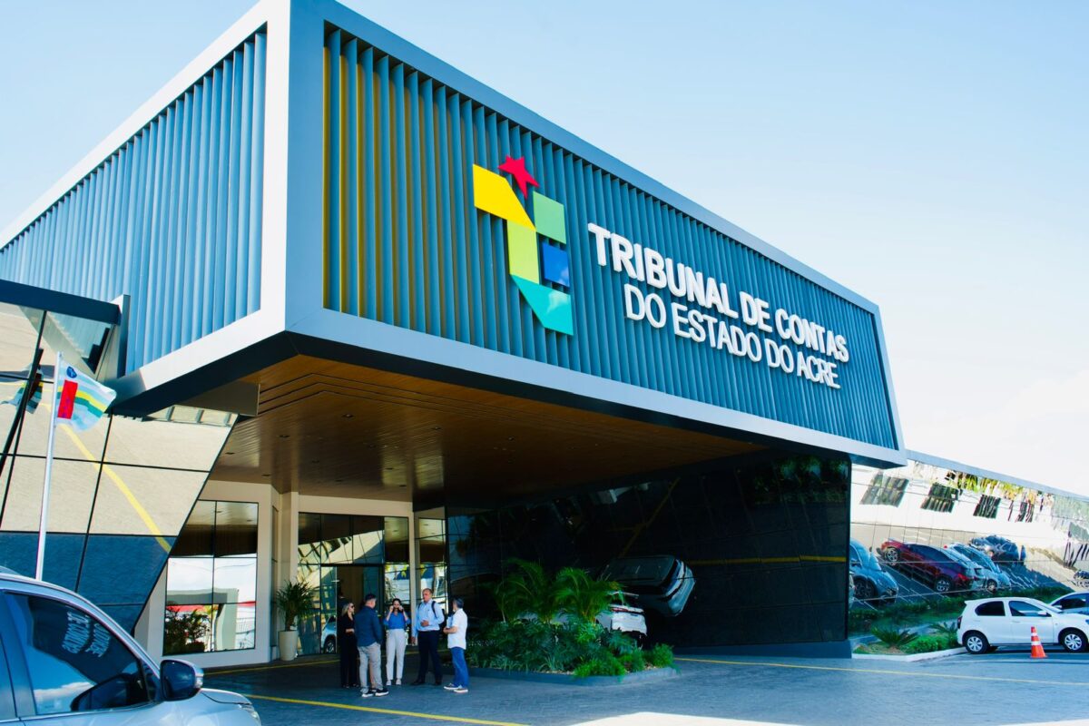 TCE abre concurso para auditor com salário de R$ 39,7 mil; veja o edital