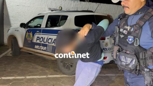 Vigilante reage a assalto e é ferido por estilhaços de bala próximo à Rodoviária de Rio Branco Vigilante reage a assalto e é ferido por estilhaços de bala próximo à Rodoviária de Rio Branco