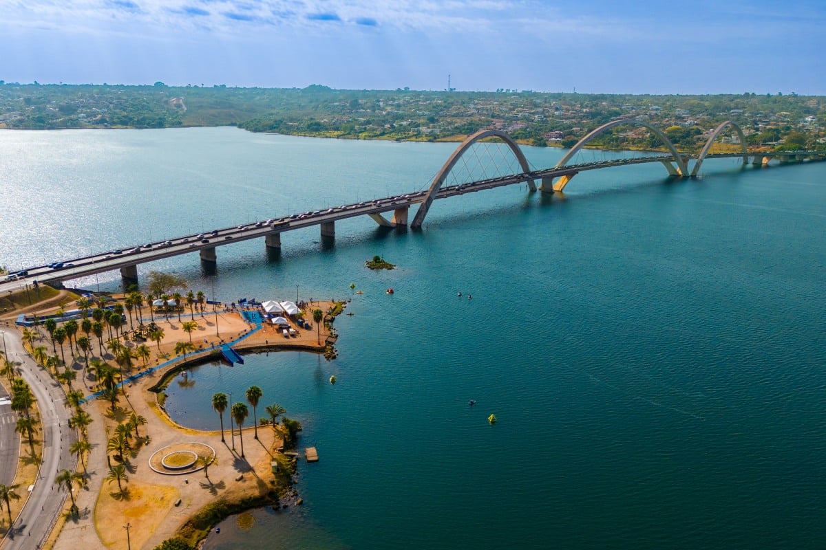 ponte-jk-recebera-nova-pintura-e-tratamento-anticorrosivo