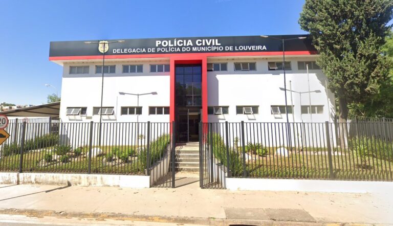 homem-e-baleado-e-morre-depois-de-atender-ligacao-durante-confraternizacao