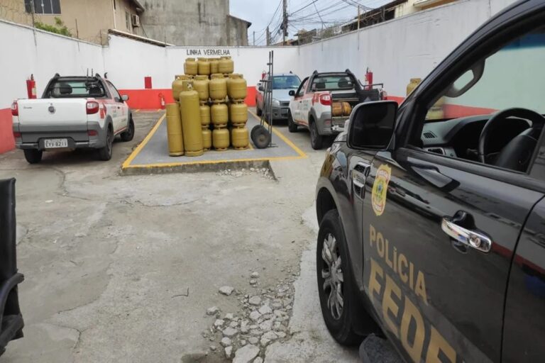 pf-deflagra-operacao-contra-grupo-criminoso-que-atuava-para-fraudar-processo-eleitoral