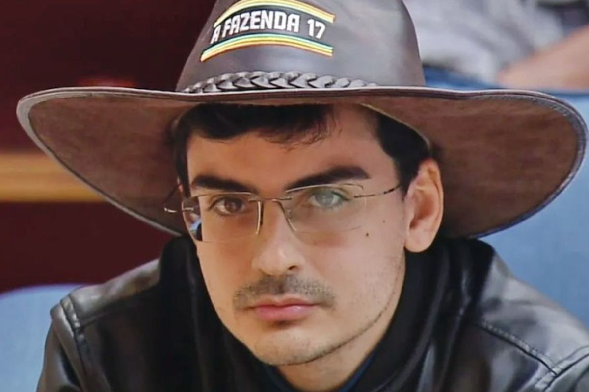 a-fazenda:-relembre-polemica-envolvendo-coco-de-dudu-camargo-no-sbt