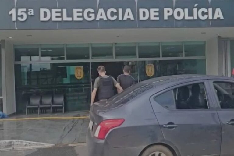 Homem tenta matar casal e é preso com espada escondido na casa da prima