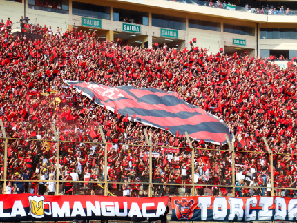 flamengo-esta-entre-os-oito-finalistas-ao-premio-de-melhor-clube-do-mundo