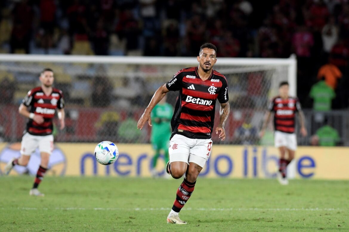 “estavamos-esperando-a-vitoria”,-diz-danilo-apos-titulo-do-flamengo