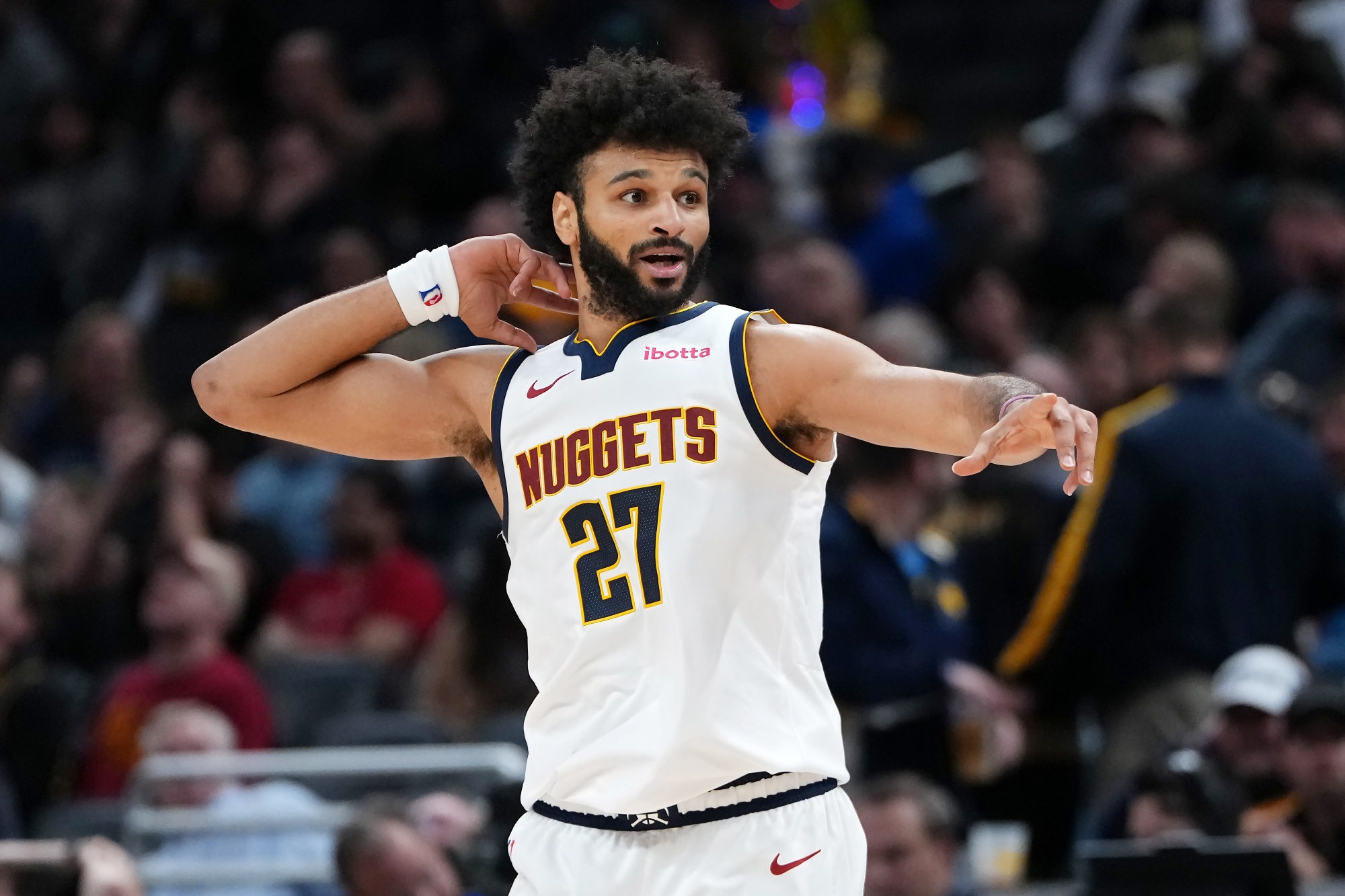 com-show-de-murray,-nuggets-derrotam-pacers.-veja-os-resultados-da-nba