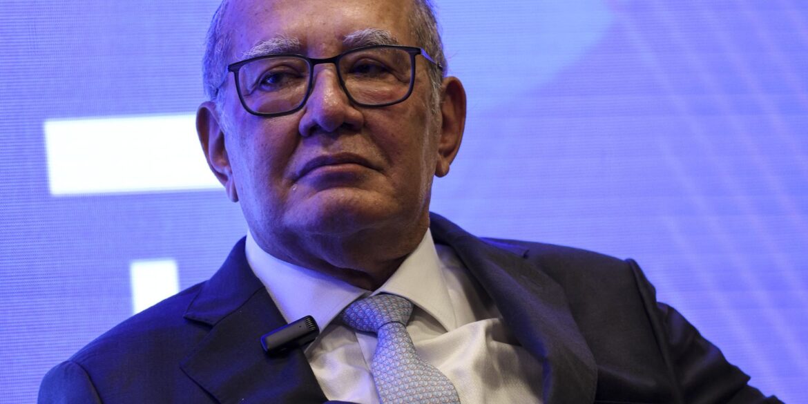 gilmar-nega-blindagem-do-stf-e-diz-que-lei-do-impeachment-“caducou”
