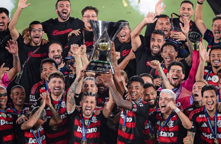 jogador-do-flamengo-vira-reu-por-crime-de-estelionato;-veja-quem-e