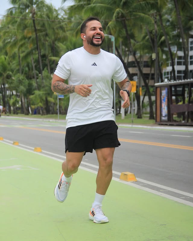 babal-desativa-conta-no-instagram-apos-polemica-agressao-em-namorada